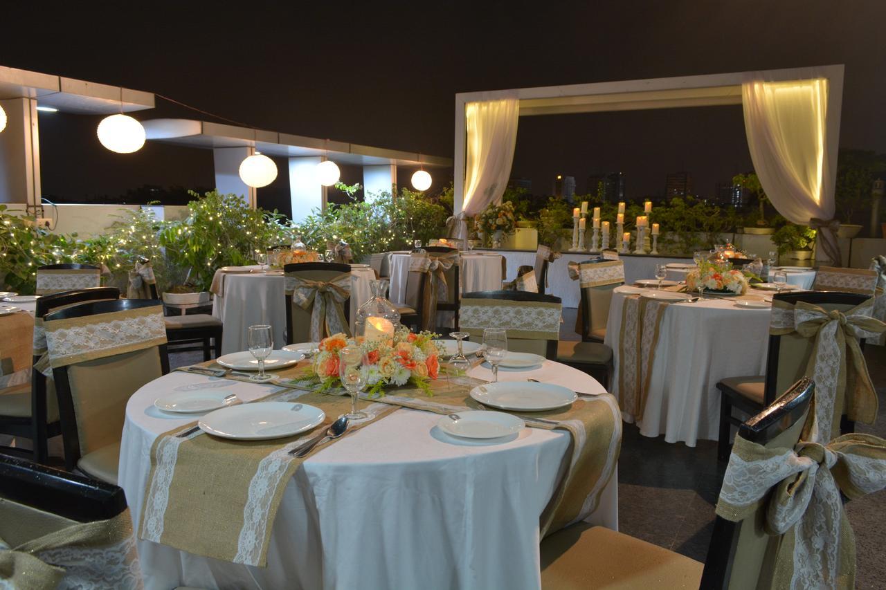 Rockland Hotel, C.R Park Yeni Delhi Dış mekan fotoğraf